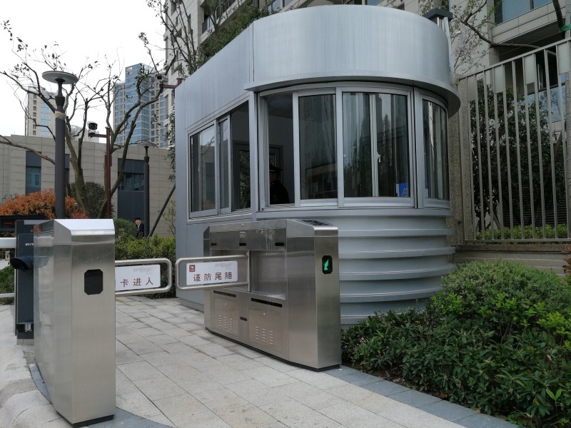 寧波中灣廣場擺閘1.jpg